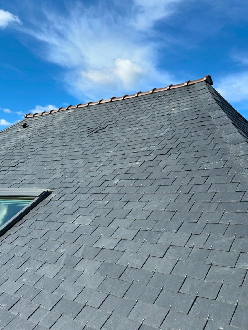 Rénovation complète d'une toiture en ardoise à Beautour près de Nantes